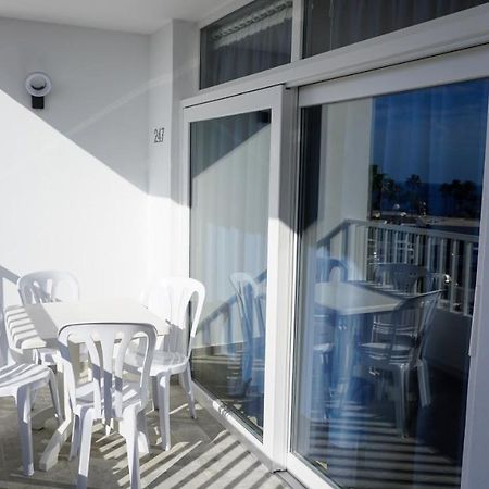 Apartamento Puerto Del Carmen Las Vistas 247 Tias Luaran gambar